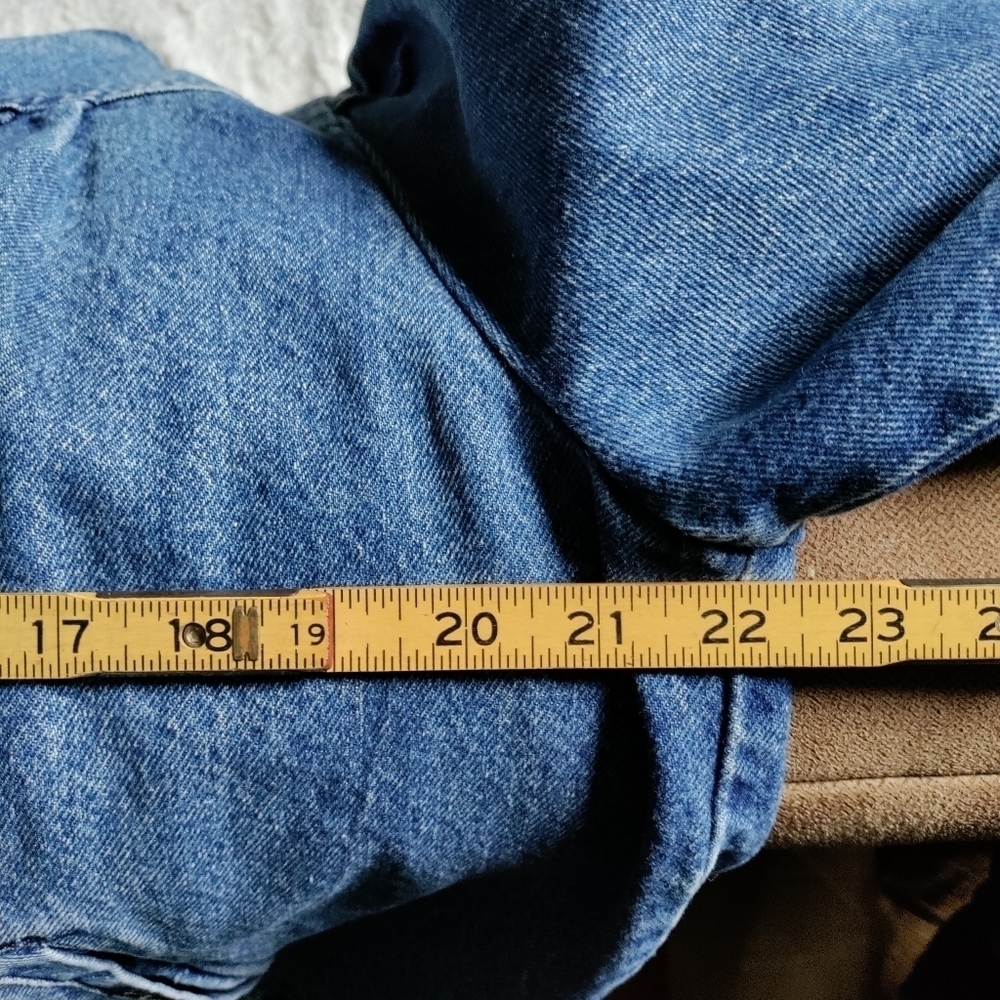 Vintage Calvin Klein jean jacket L - Picture 6 of 10